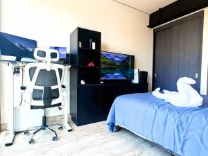 Luxury 20th-Floor Loft