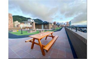 Aparta suite Teusaquillo cerca a embajada EU