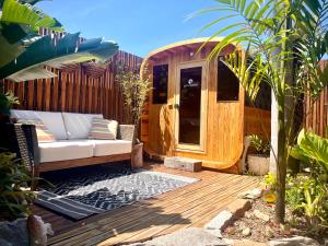 Tathra Tides - Private Sauna - Walk to Beach and Cafés