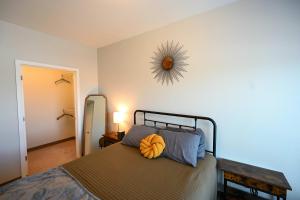 2 Bedroom Brand New Apartment Near Mayo, Park Free