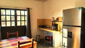 Superbe appartement avec chambre, piscine et parking privé