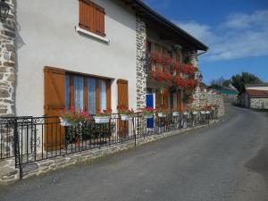 Maisons de vacances Au bon Accueil anciennement Le Jardin fleuri : photos des chambres