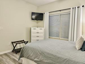 Lower Level Condo B-2 with Dock