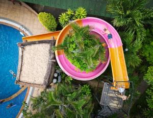 Lanta Riviera Beach Resort