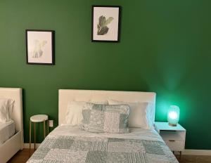 Charming 2-Bedroom Apartment in Glendale