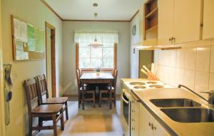 Gorgeous Home In Gislaved With Wifi