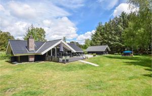 Holiday Home Blåvand With Fireplace 12