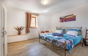 Awesome Home In Smarje