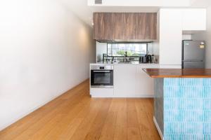 Bright & Comfortable 1BR in West Melbourne