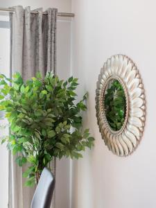 Queens Lodge, Redhill