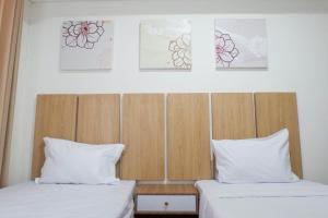 3BR Luxurious and Elegant Apartment at Grand Sungkono Lagoon By Travelio