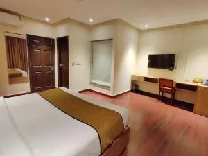 Hotel Dua Grand by Dua Hospitality -300 Meters From Golden Temple - Kapūrthala