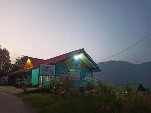 Daraghar Village Homestay - 佩林
