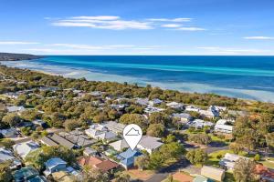 Meters to Beach, Walk to Town!