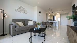 BENIDORM BEACH sea & sky apartment