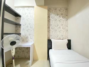 Cozy 2BR Apartment at Pinewood Jatinangor By Travelio