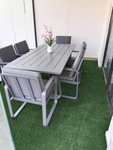 107 St Tropez Eyrie Holiday Apartments