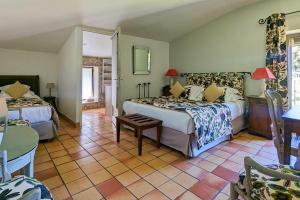 Hotels Le Clos Du Buis : photos des chambres
