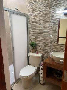 Casa entera en fraccionamiento bahia azul