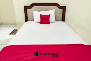 RedDoorz at Guesthouse Oemah Opa Metro Lampung