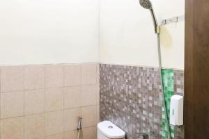 RedDoorz at Guesthouse Oemah Opa Metro Lampung