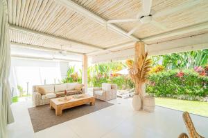 Kokomo Villas by Aayan