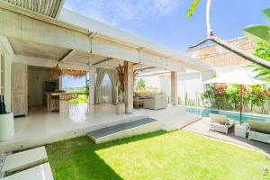 Kokomo Villas by Aayan