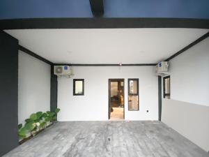 RedDoorz at Gentan Jakal