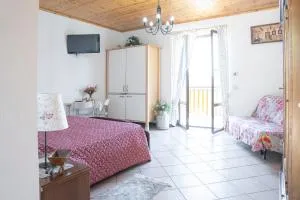 001 - Agriturismo La Marpea - CameraMaiale, 12chilometri da Lavagna e dal Mare, cibo tipico e natura - Codivara