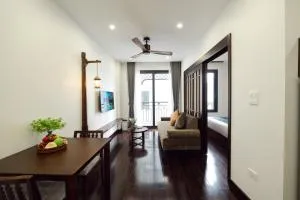 FLESTA Liễu Giai Serviced Apartment & Hotel - Liễu Giai