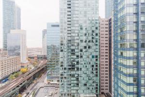 Blueground LIC gym balcony nr MoMA PS1 NYC-1659