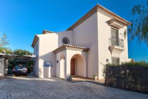 Casa Marta - Great 3 bedroom villa with sea views!