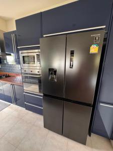 Villa on Panwa with 2 house keepers