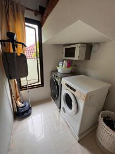 Villa on Panwa with 2 house keepers