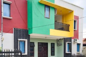 D Cost 19 Syariah Mitra RedDoorz