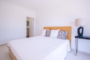 42 Presa do Moura - Elegant 2-Bedroom Townhouse