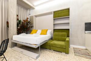 New Modern in Trastevere with Garden