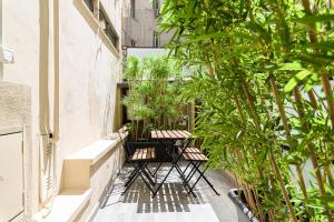 New Modern in Trastevere with Garden