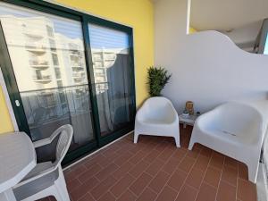 3G Terrace A - Casas & Papeis
