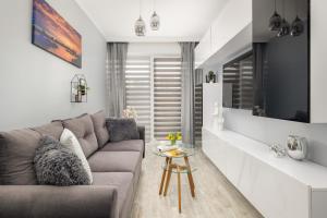 Modern Apartment Kapitański Mostek by Noclegi Renters