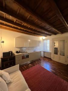 Antica corte Navigli-Darsena