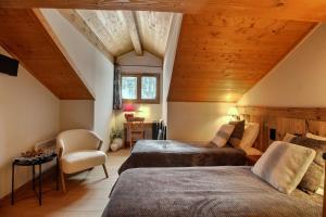 ARC 1950 - Appartement 8 personnes Duplex Cheminée - ski aux pieds - Sauna, Hammam, Jacuzzi, Piscine