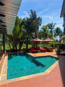 Love Room - Center Thong Sala - Swimming Pool