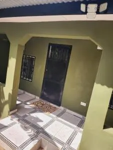 Malikia apt Mo - Trankill