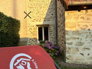 Maisons de vacances Charme Authentique en Berry, 11 Pers., Jardin et Wifi - FR-1-591-630 : photos des chambres