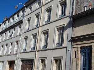 Appartement confortable 4 pers à Épinal avec parking privatif - FR-1-589-682