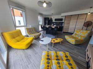 Appartements Appartement contemporain 3 chambres avec vue sur canal, parking et internet a Nancy - FR-1-584-343 : photos des chambres