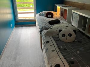 Maisons de vacances Chalet de charme pour 6 pers., proche ski, WiFi, parking, animaux admis - FR-1-589-683 : photos des chambres