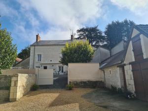Maisons de vacances Gite familial proche du zoo de Beauval avec cour privative - FR-1-591-648 : photos des chambres