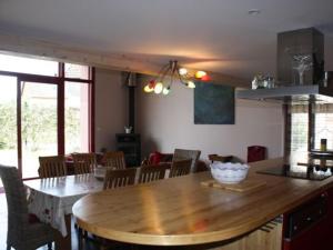 Gîte spacieux avec jardin, proche Épinal, Wi-Fi - FR-1-589-686